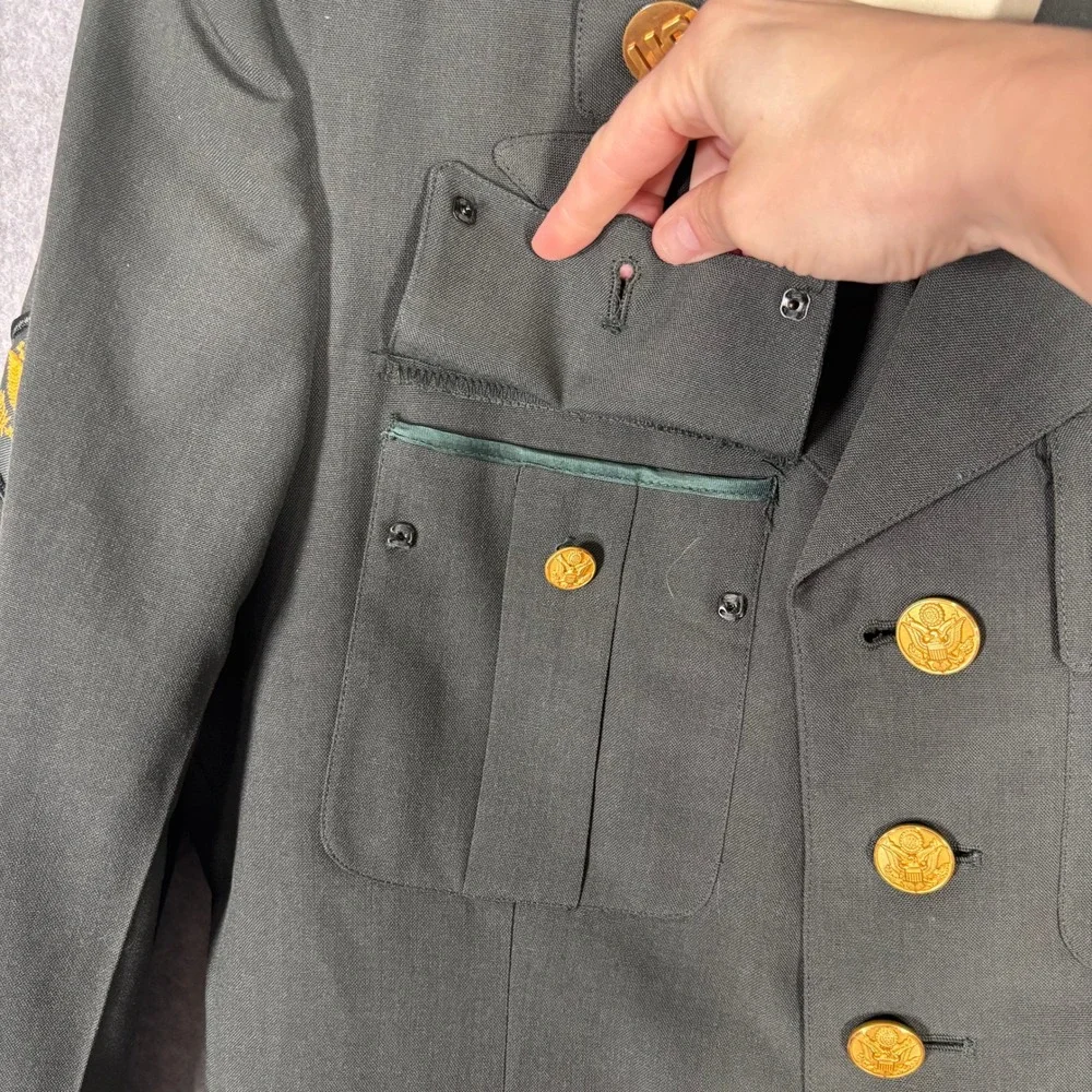 Vintage US Army‎ Uniform Dress Jacket 37S Wool Vietnam WI National Guard Patches